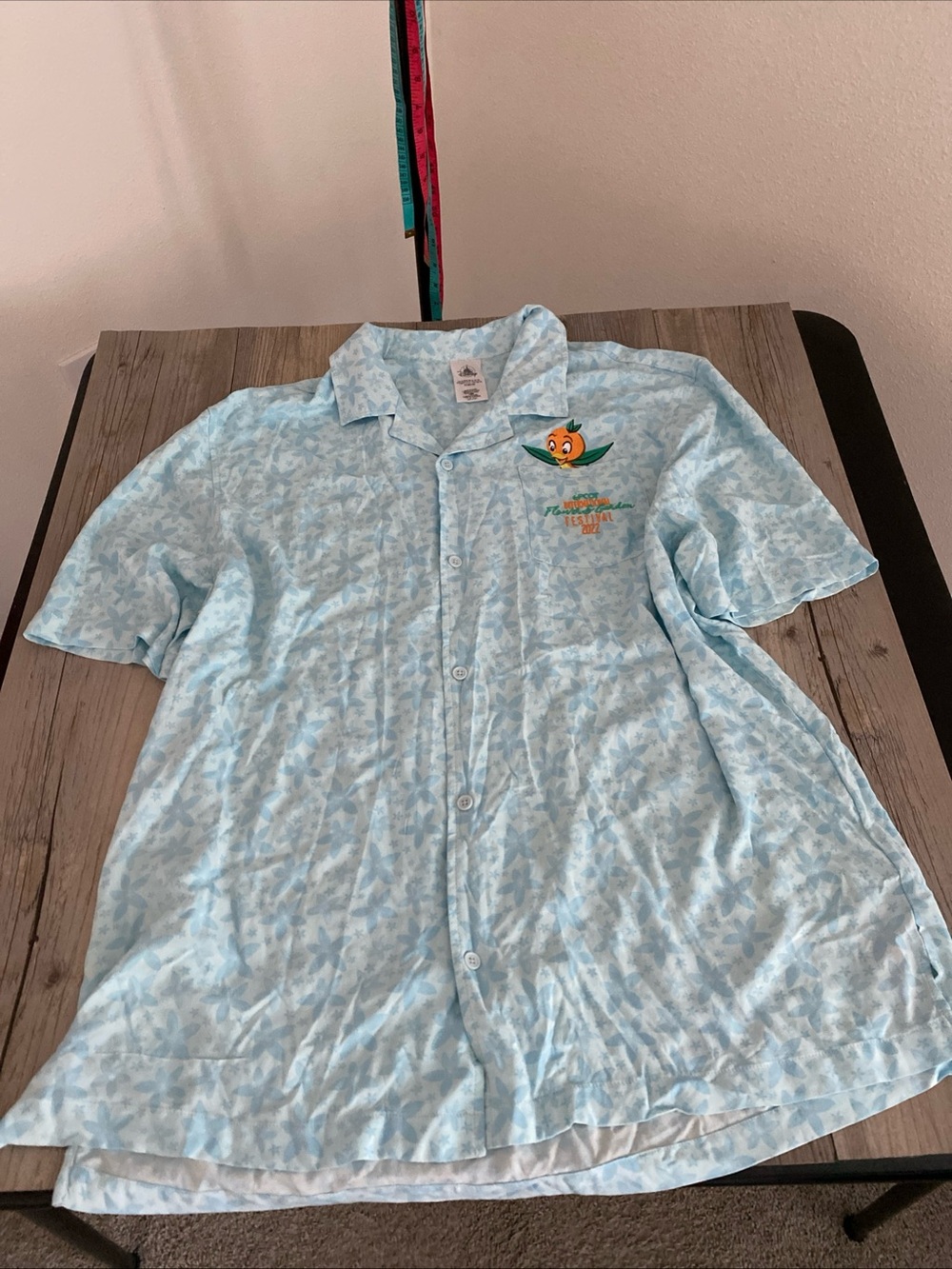 Disney Parks EPCOT Flower & Garden Festival 2022 Blue Hawaiian Shirt Men’s XL